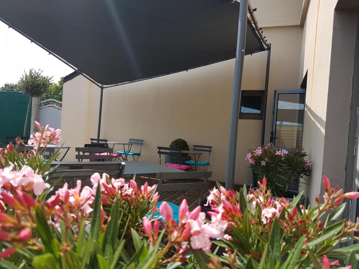 Kyriad Hotel La Flèche Εξωτερικό φωτογραφία