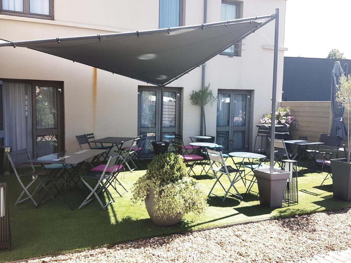 Kyriad Hotel La Flèche Εξωτερικό φωτογραφία
