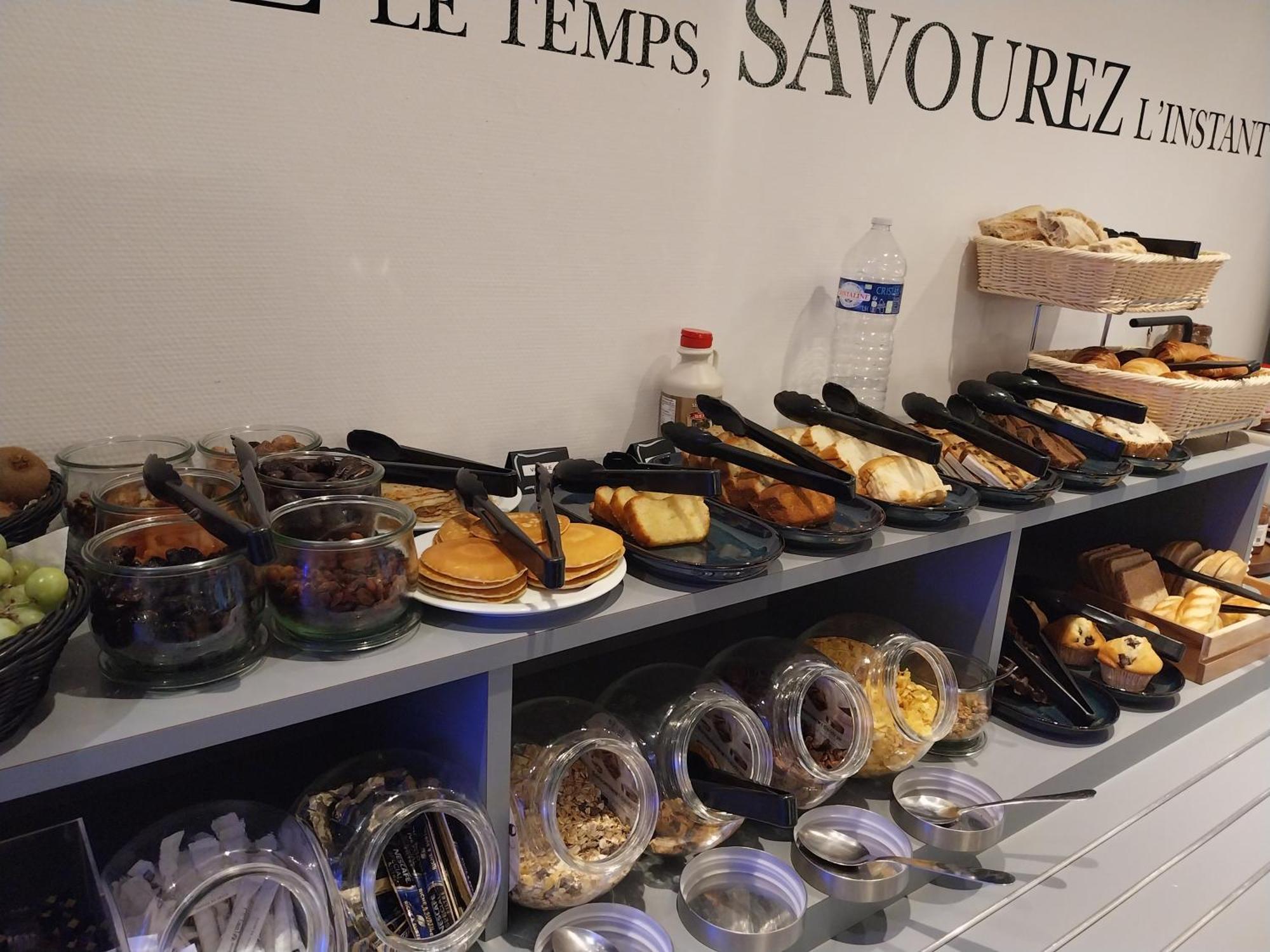 Kyriad Hotel La Flèche Εξωτερικό φωτογραφία